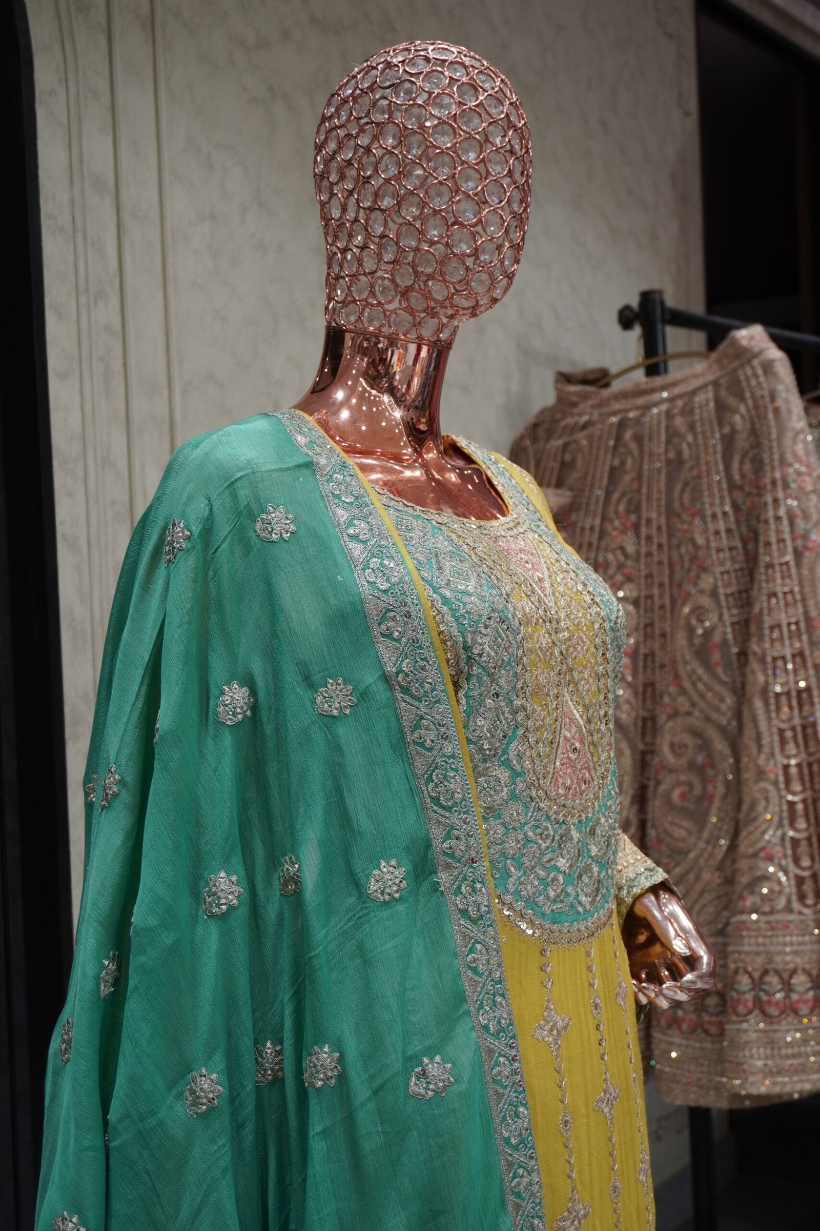 Furkabad Suit - Image 3