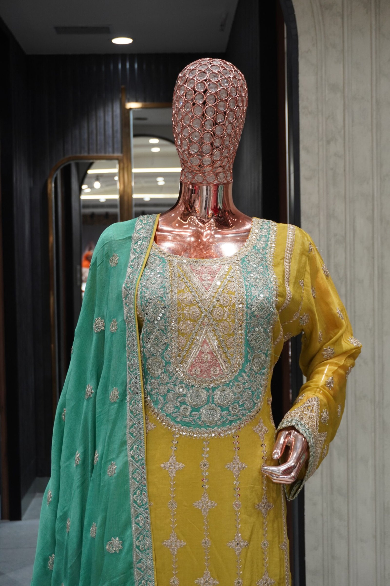 Furkabad Suit - Image 7