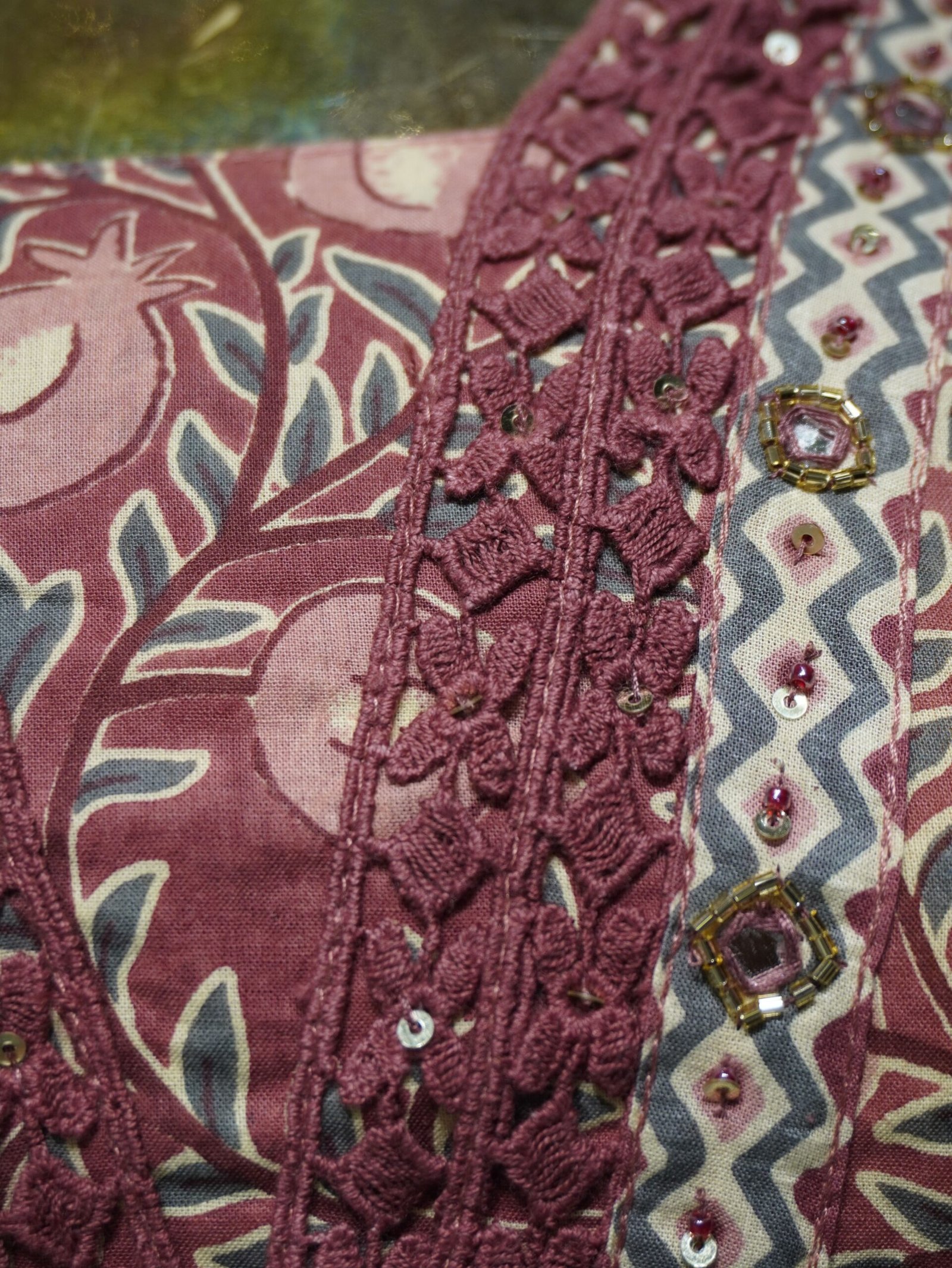 Printed Kurti Set with Dupatta (Dusty Pink) - Image 7