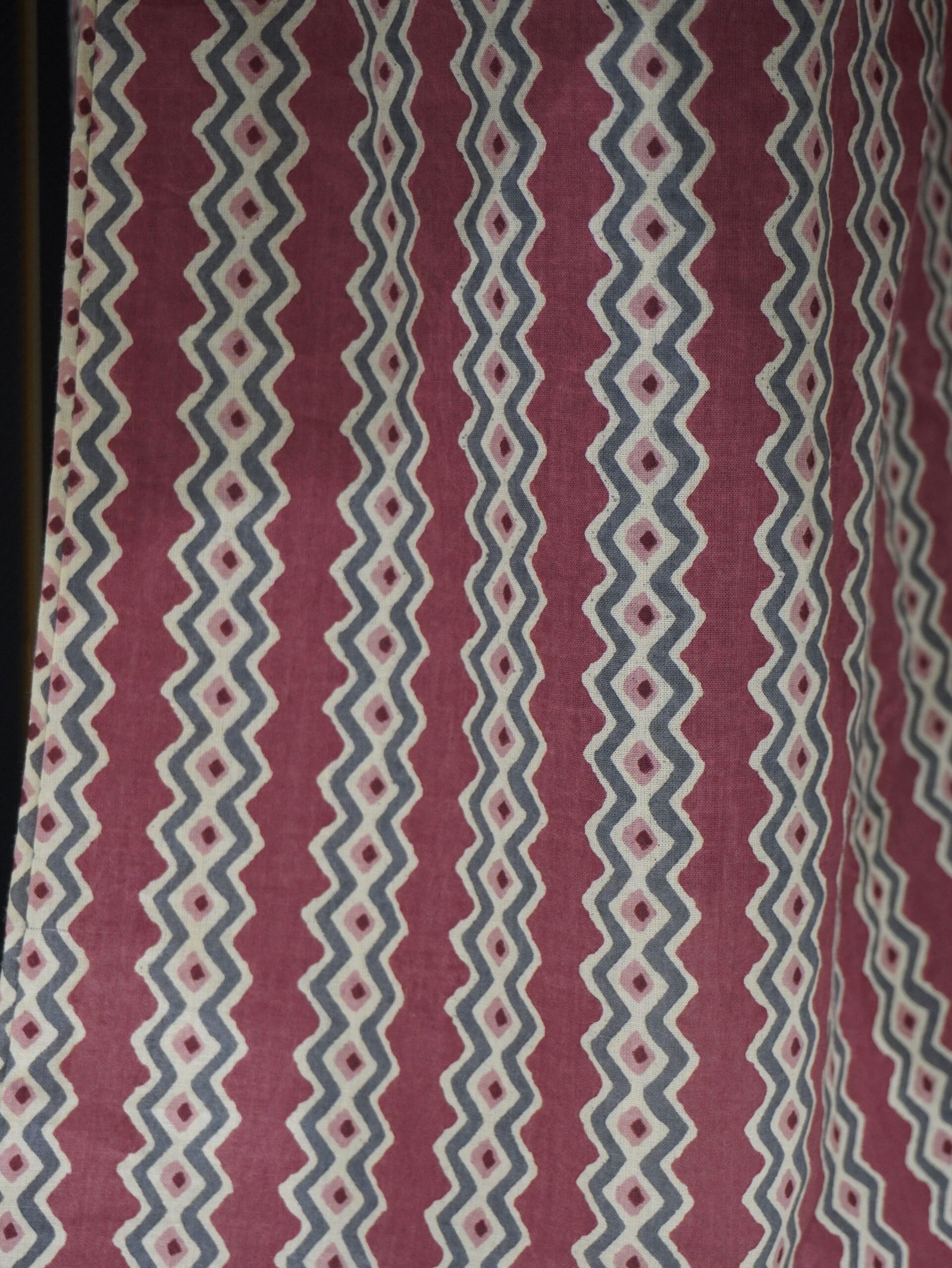 Printed Kurti Set with Dupatta (Dusty Pink) - Image 4