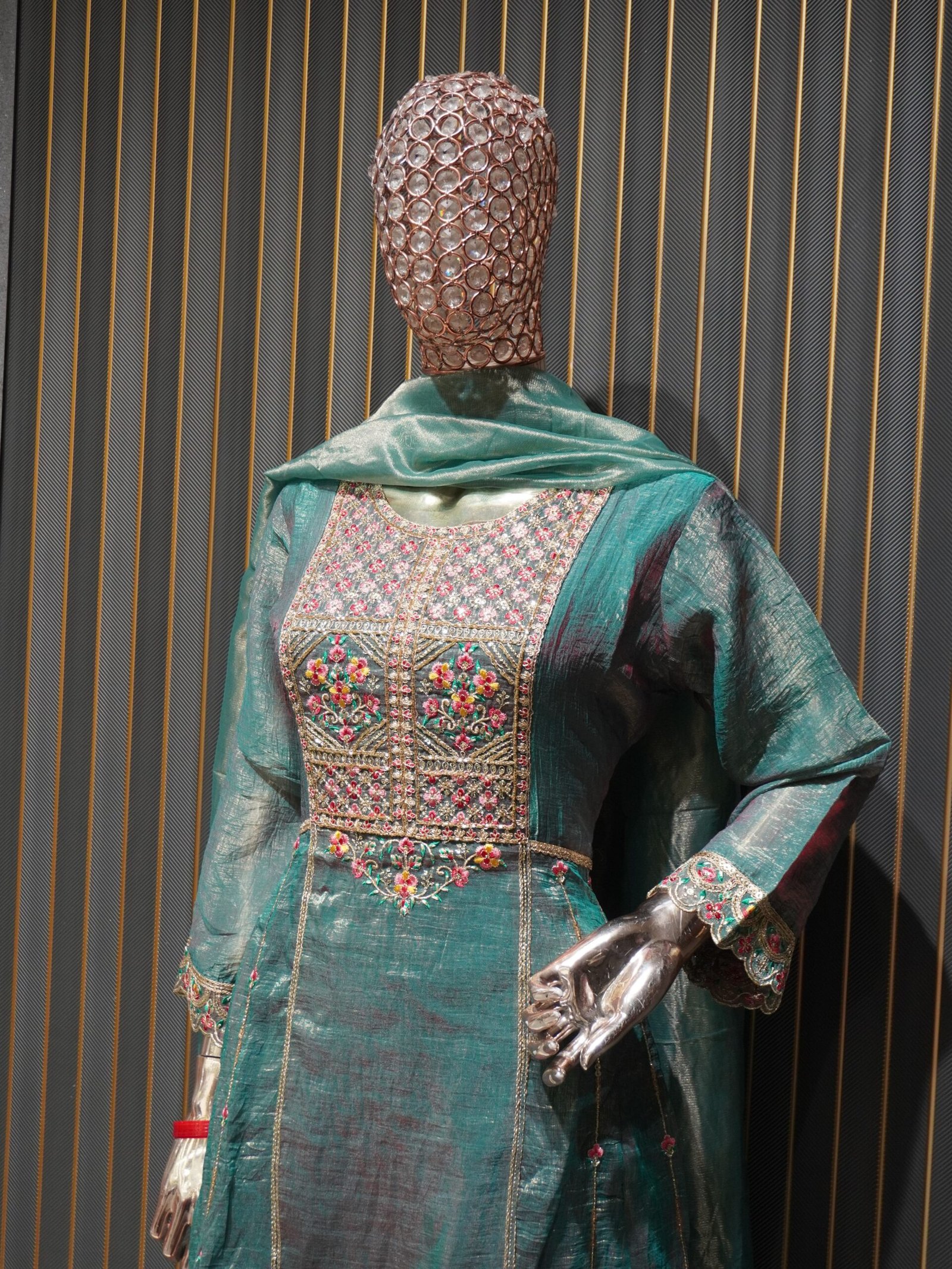 Simar Silk Kurta Pant Dupatta Set (Teal Green) - Image 3