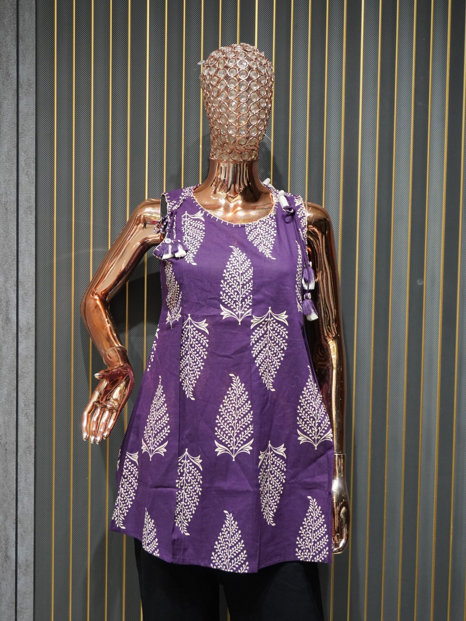 Cotton Printed Sleeveless Short Kurti (Purple)